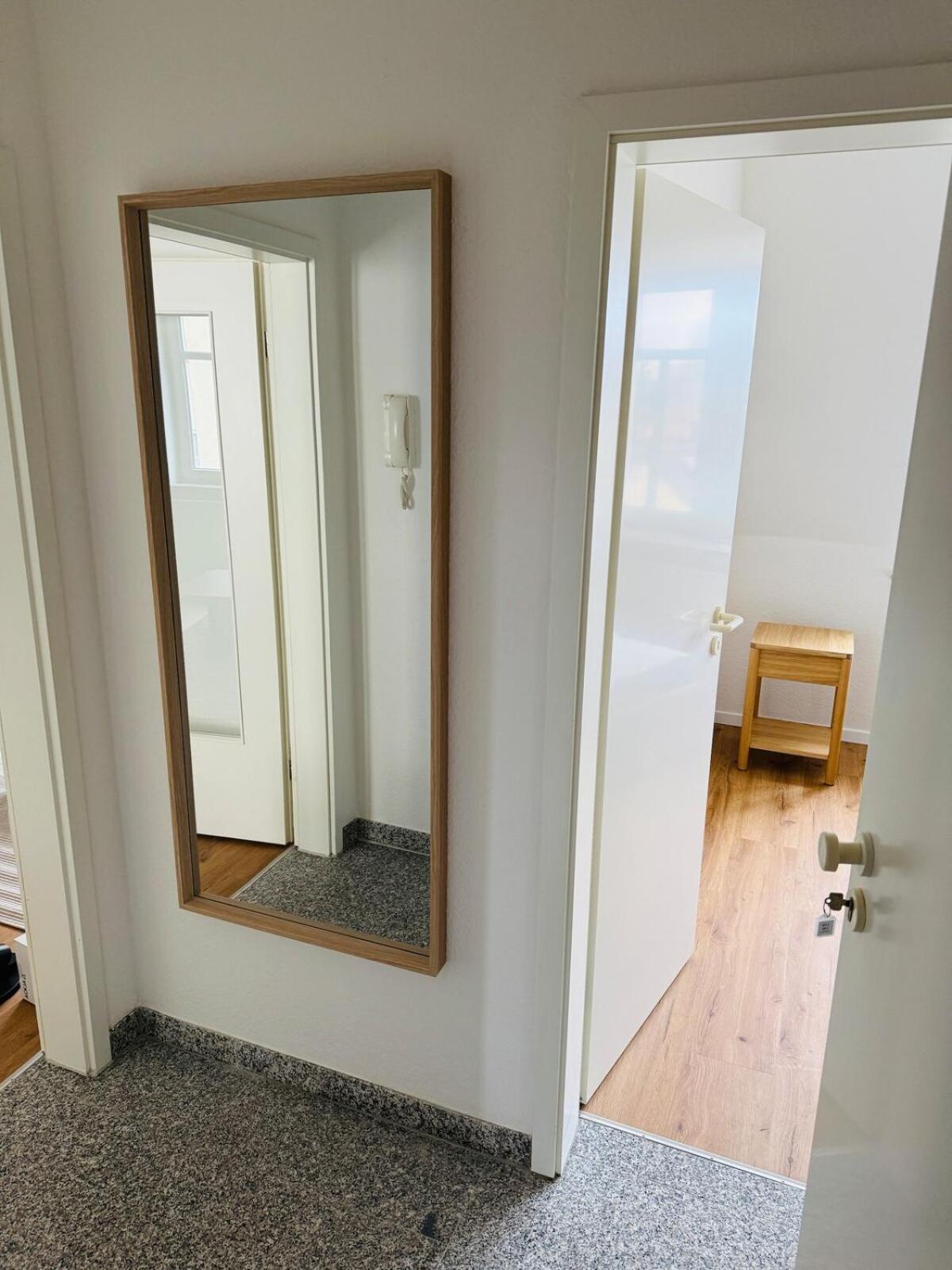 Furnished 2-room Apartment *